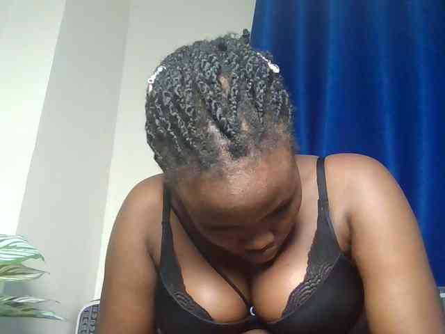 Horny-nasty-bitch webcam