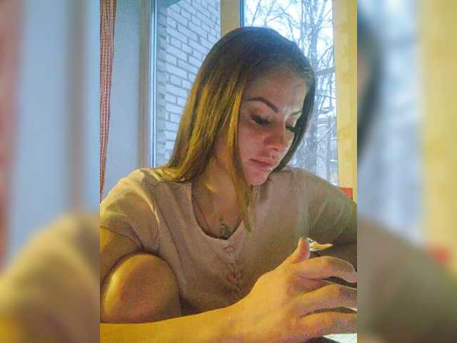 19Vika96's BongaCams show and profile