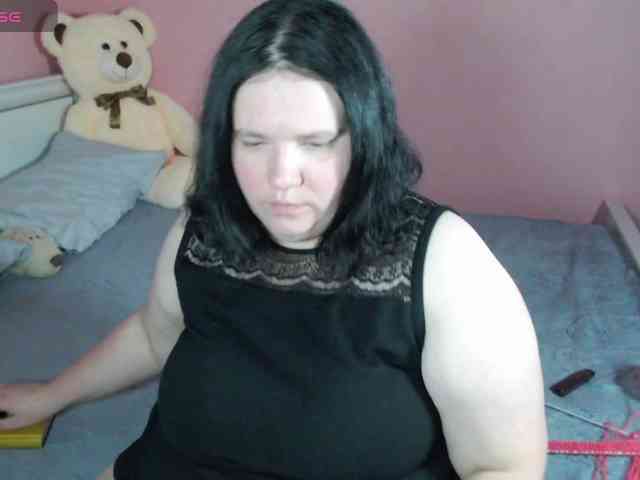 Alexandra-Ray Alexandra-Ray