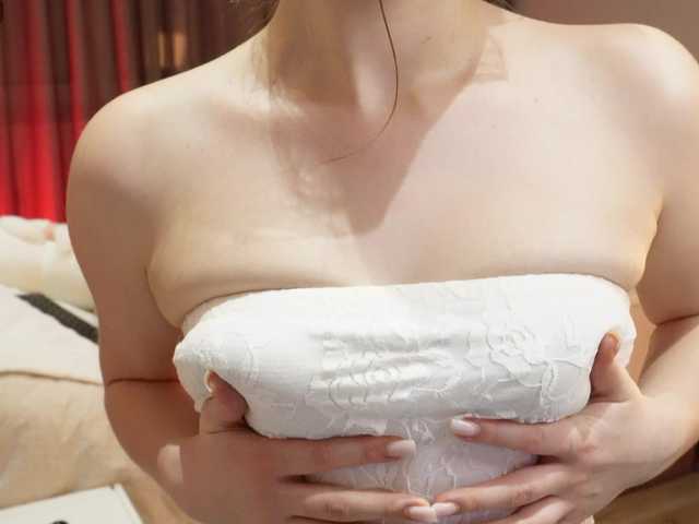 ChloeSpark's BongaCams show and profile