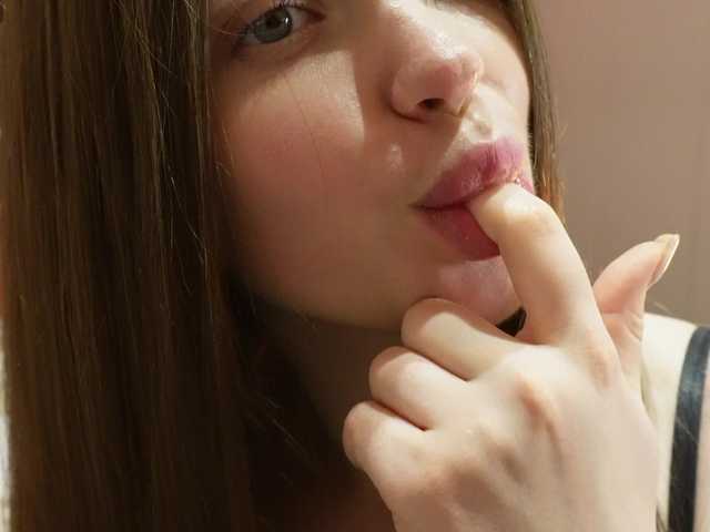 ChloeSpark's BongaCams show and profile