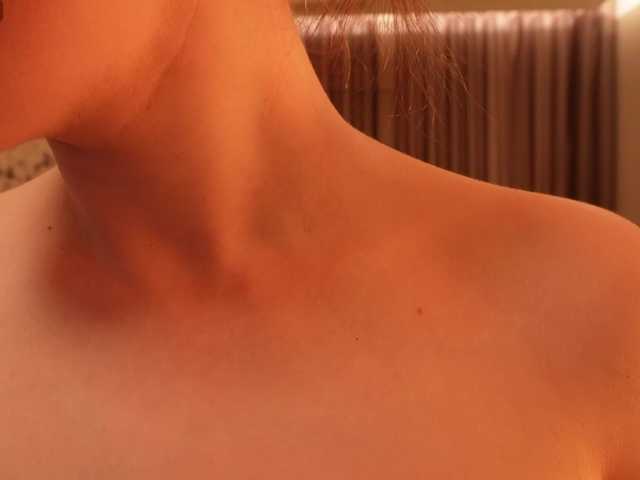 ChloeSpark's BongaCams show and profile