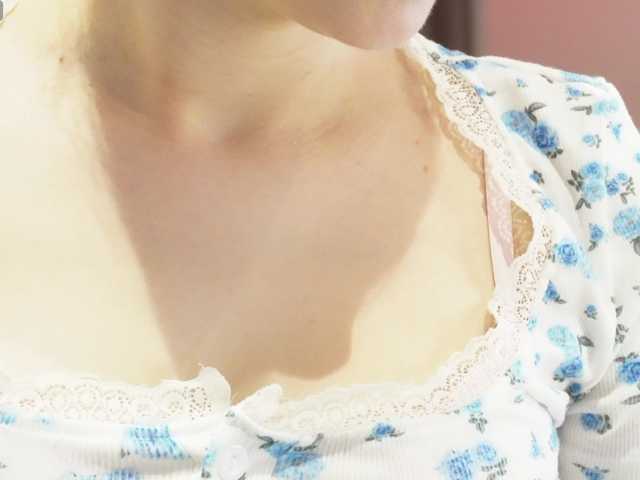 ChloeSpark's BongaCams show and profile