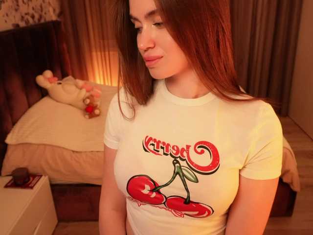 ChloeSpark's BongaCams show and profile