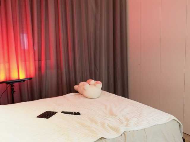 ChloeSpark's BongaCams show and profile