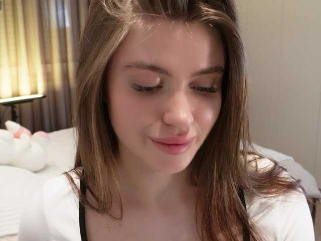 ChloeSpark's BongaCams show and profile