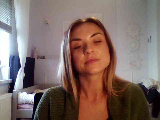 AshleyPerfect webcam