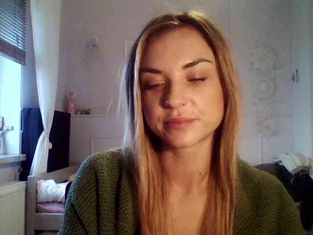 AshleyPerfect webcam