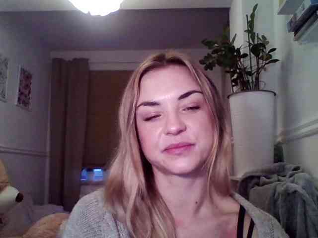 AshleyPerfect webcam