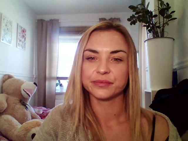 AshleyPerfect AshleyPerfect