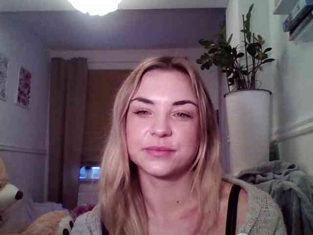 AshleyPerfect webcam