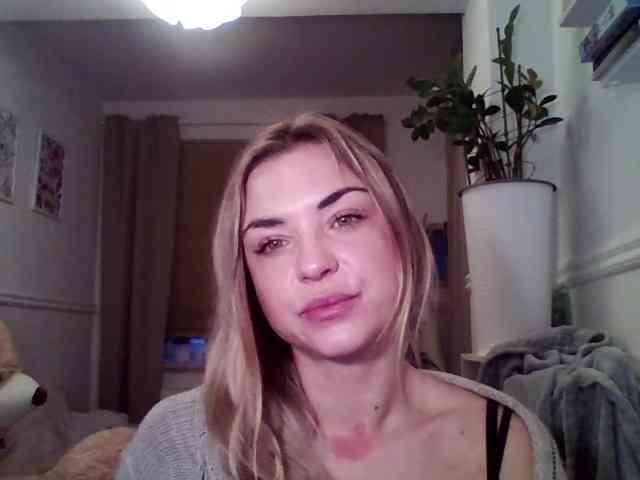 AshleyPerfect webcam