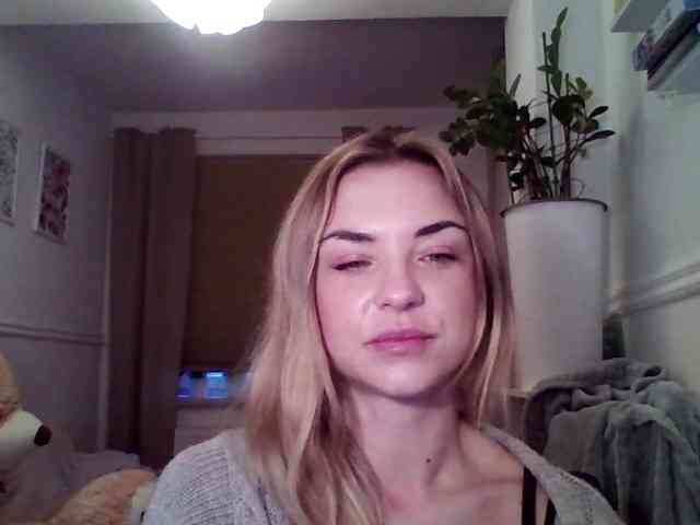 AshleyPerfect webcam