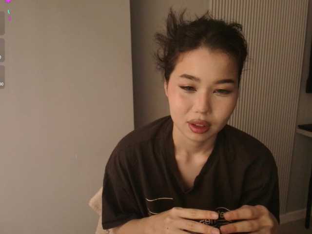 kimyjina's BongaCams show and profile