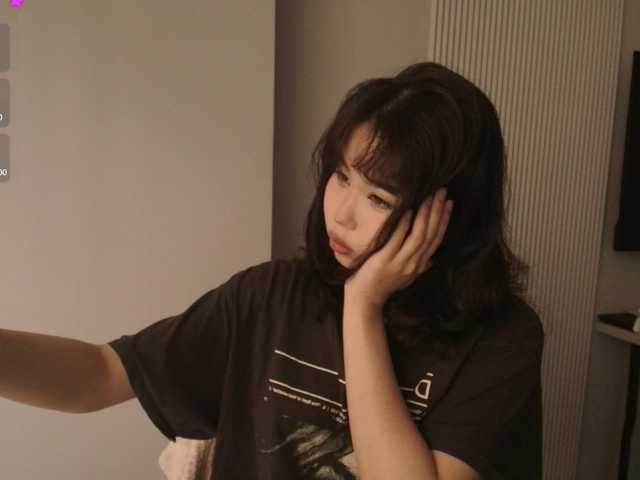 kimyjina's BongaCams show and profile