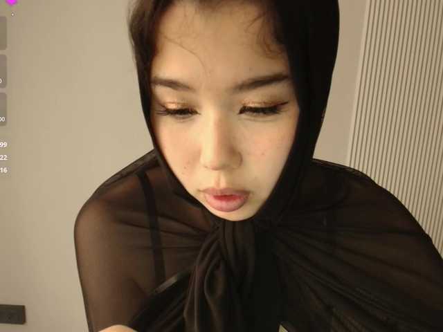 kimyjina's BongaCams show and profile