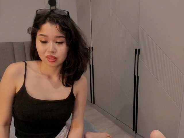 kimyjina's BongaCams show and profile