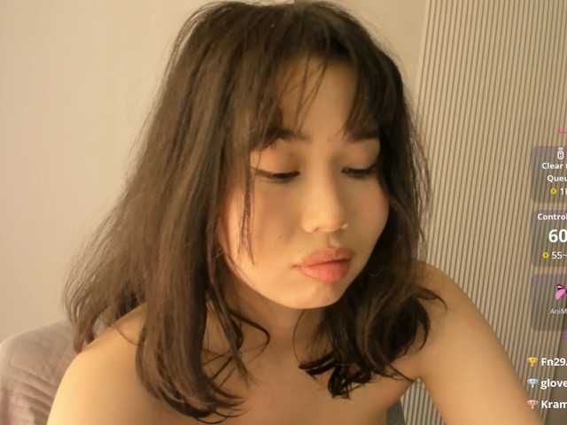 kimyjina's BongaCams show and profile