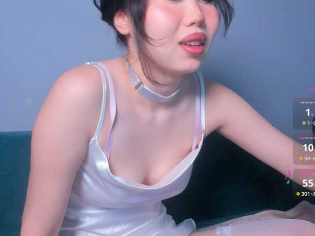 kimyjina's BongaCams show and profile