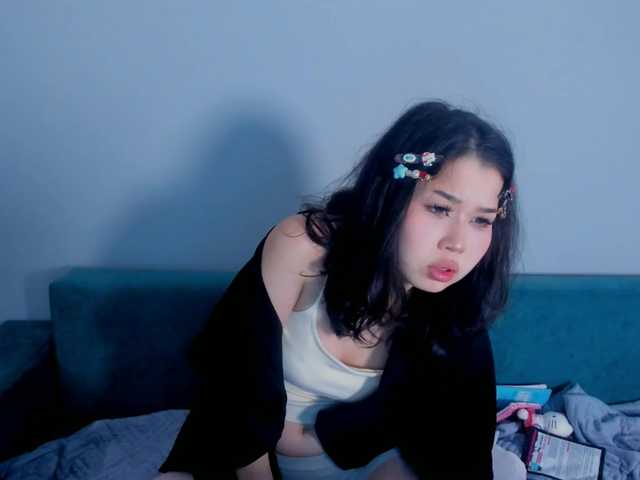 kimyjina's BongaCams show and profile