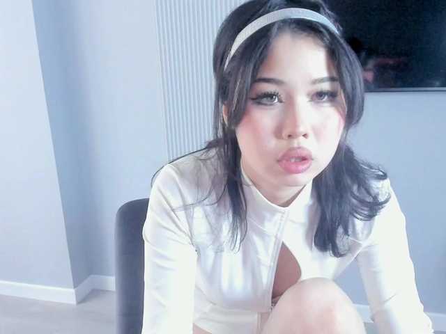 kimyjina from BongaCams