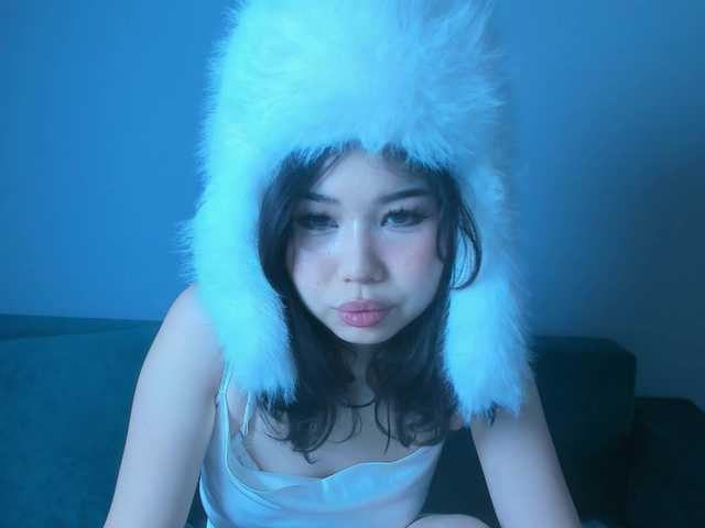 kimyjina's BongaCams show and profile