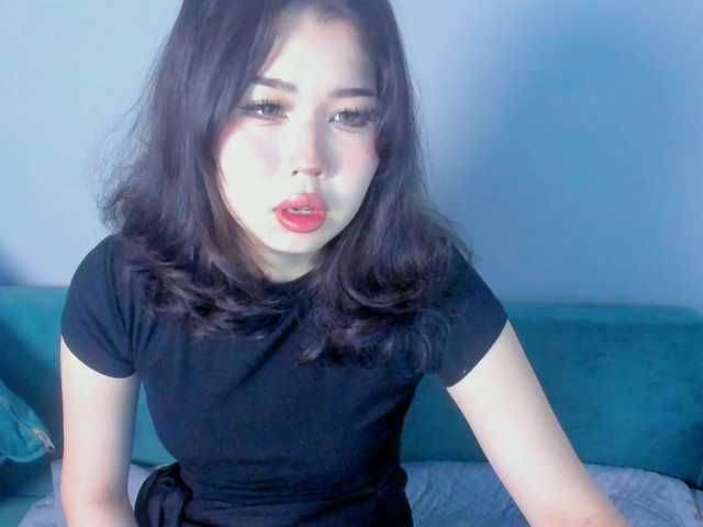 kimyjina's BongaCams show and profile