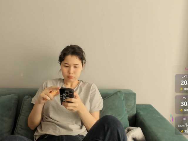 kimyjina's BongaCams show and profile