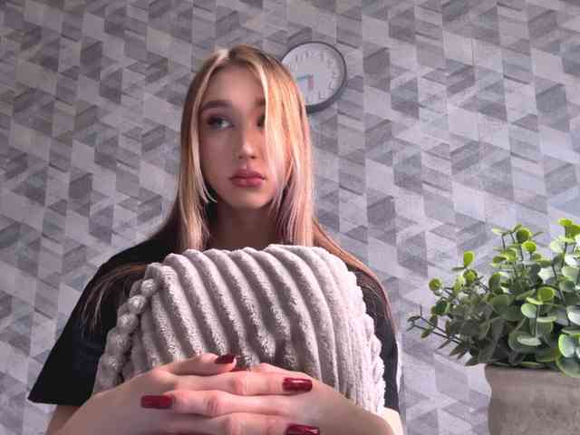 KarlyLossman KarlyLossman