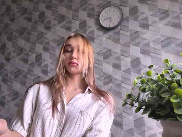 KarlyLossman KarlyLossman