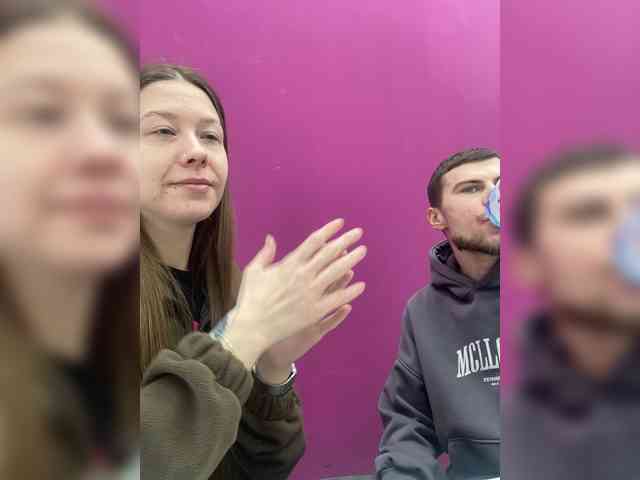 -SweetCouple-1 webcam