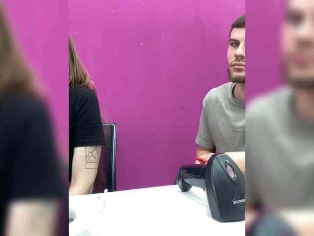 -SweetCouple-1 webcam