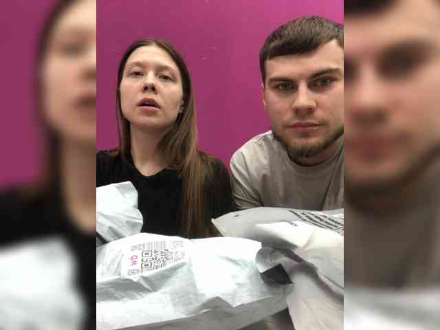 -SweetCouple-1 webcam