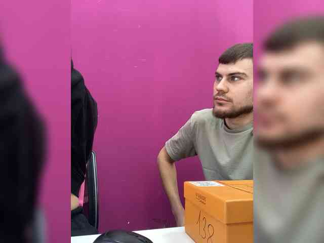 -SweetCouple-1 webcam