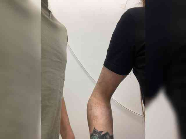 -SweetCouple-1 webcam