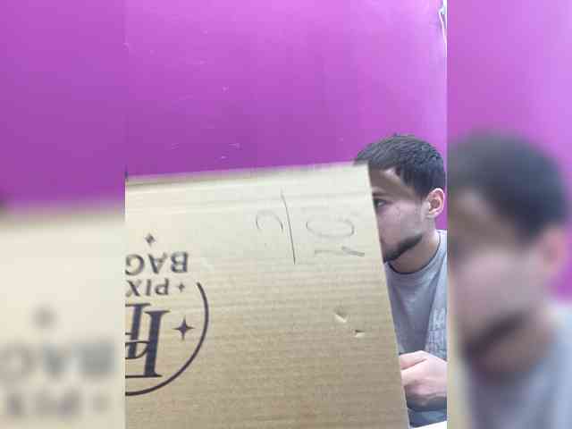 -SweetCouple-1 webcam