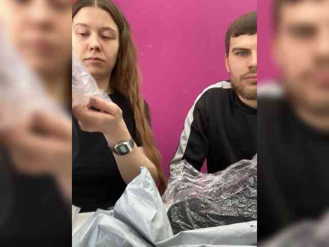 -SweetCouple-1 webcam