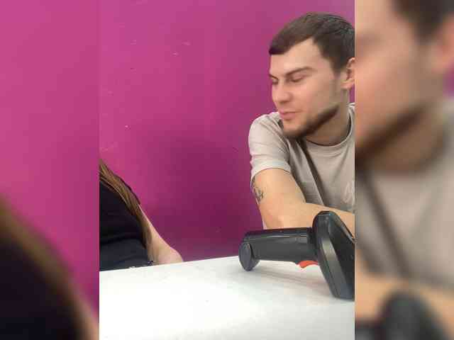 -SweetCouple-1 webcam