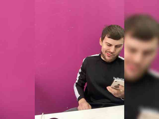 -SweetCouple-1 webcam