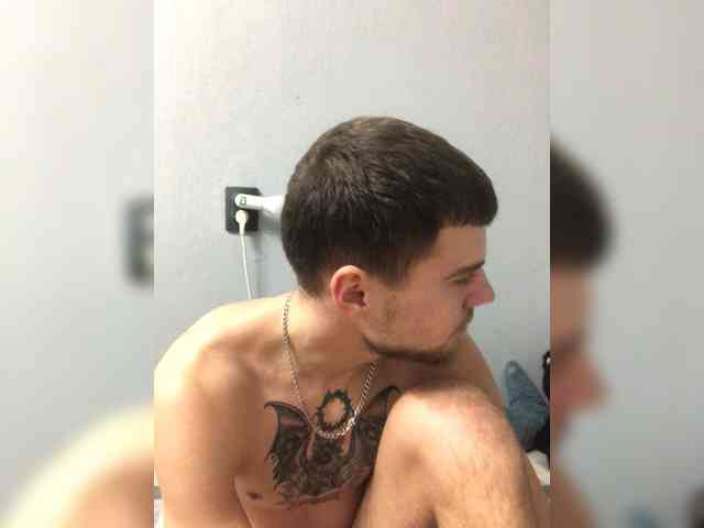 -SweetCouple-1 webcam