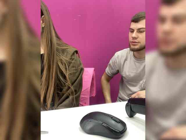 -SweetCouple-1 webcam