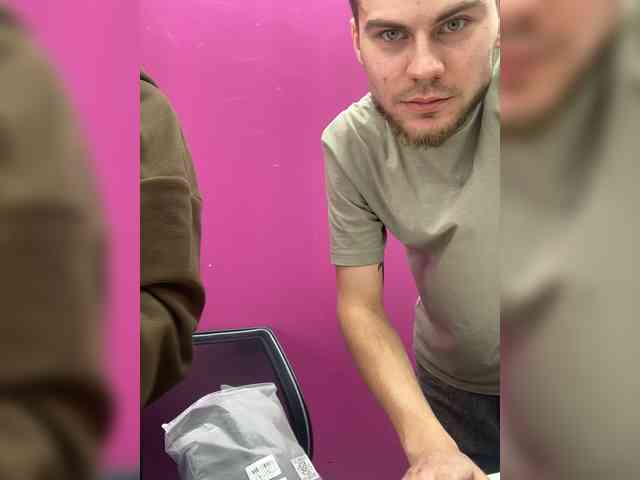 -SweetCouple-1 webcam