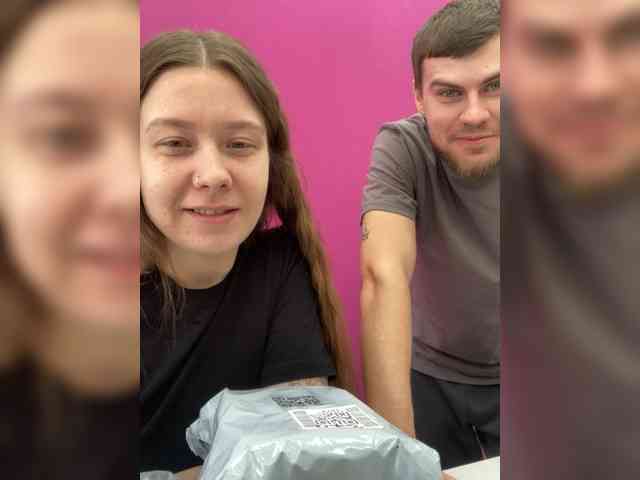 -SweetCouple-1 webcam