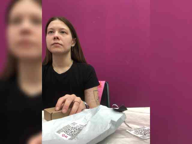 -SweetCouple-1 webcam