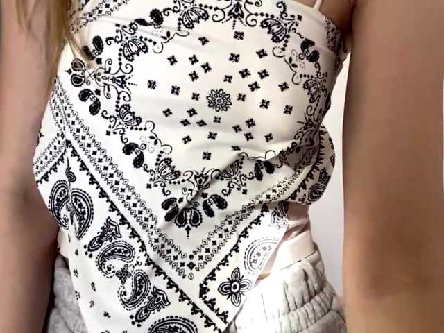 PinkPetal — Shhh MOM at Home | @remain tokens more Strip Dance | check my TIP Menu | Lets CUM together in PVT