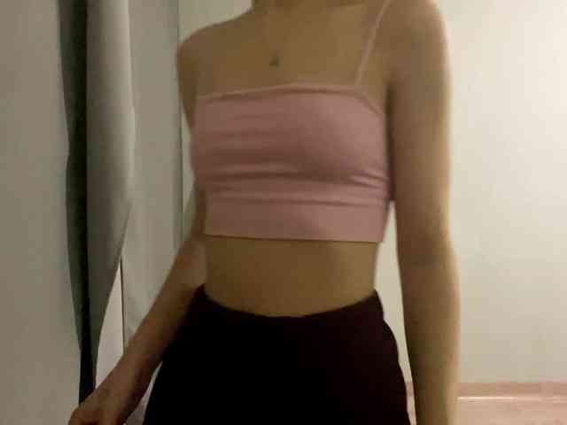 PinkPetal Live Webcam on BongaCams