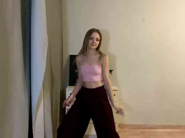 PinkPetal Live Webcam on BongaCams