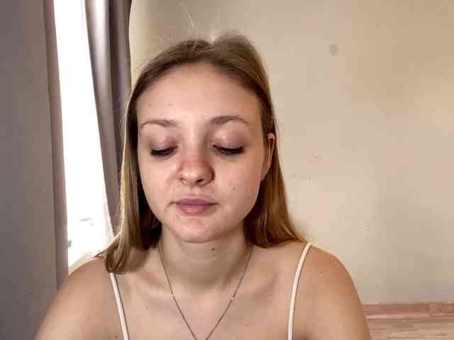 PinkPetal Live Webcam on BongaCams