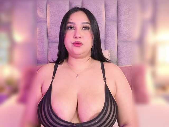 IrisGrant's BongaCams show and profile