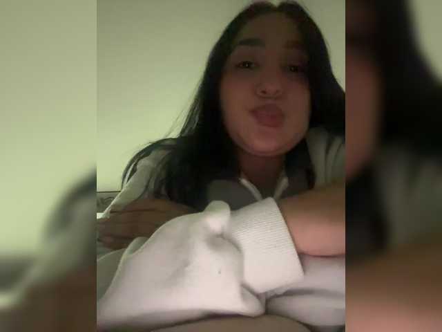 IrisGrant's BongaCams show and profile